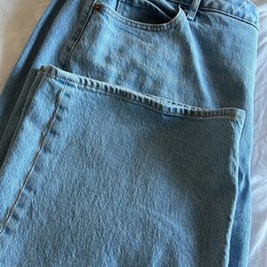 Light wash jeans